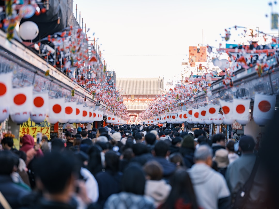 Stoer en stijlvol met lang haar: populaire kapsels voor mannen